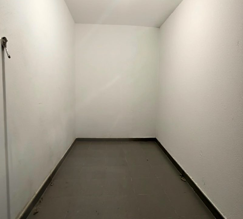 b6da8a3e-d3b3-4e14-90ae-dea183a8c8b7.jpeg