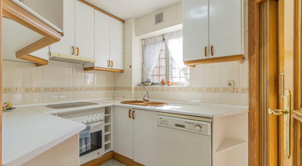 bf18a2a0-0ac5-412d-adb9-41bacb4aa331.jpg