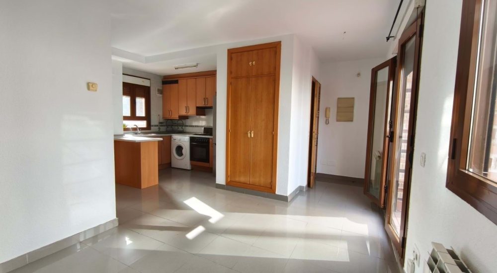 da1f3b51-1e26-402a-9a44-e1969c046a25.jpg