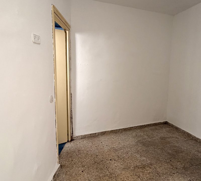 ef6769b5-5613-4cf7-8546-531349898763.jpg